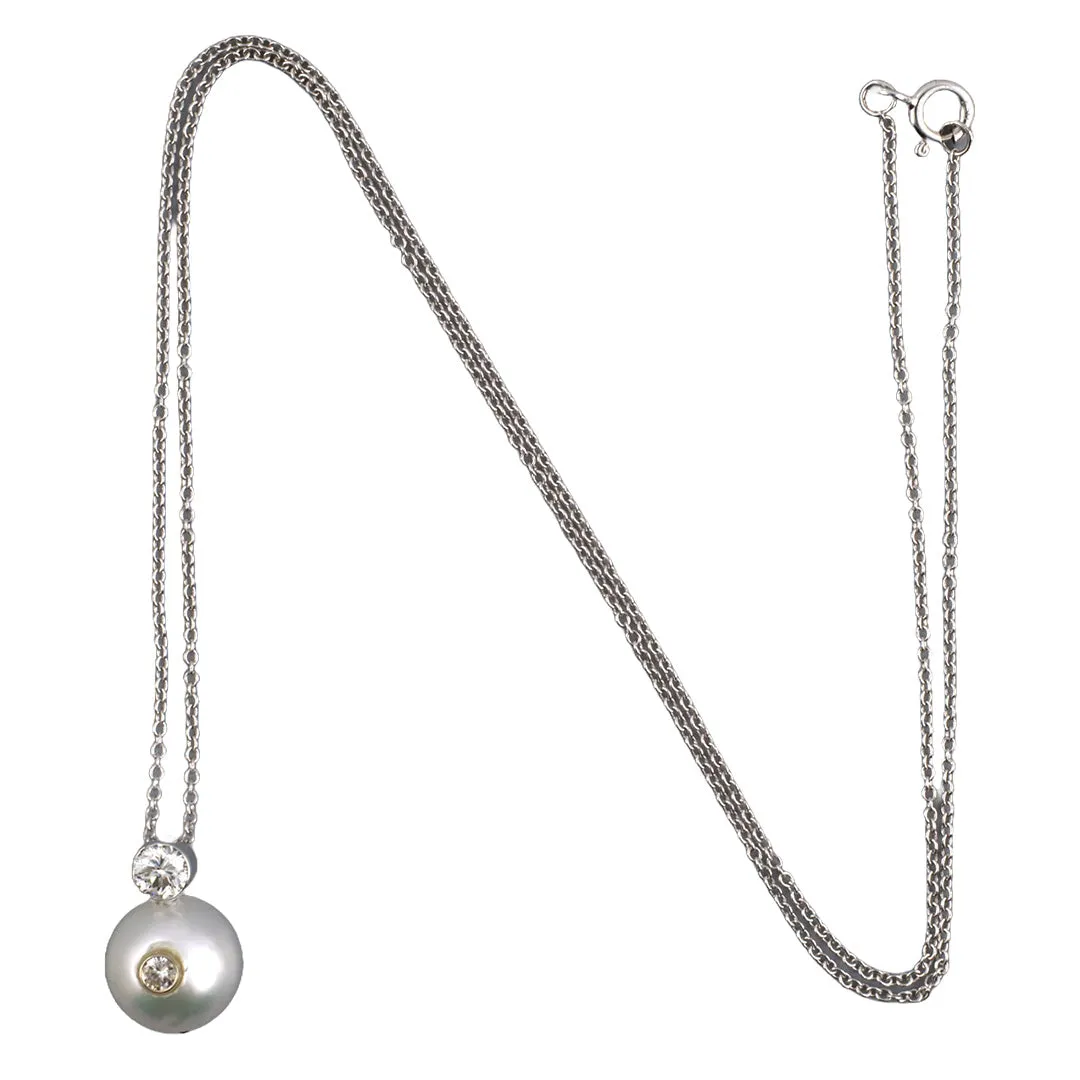 10.7mm Pearl & Diamond Pendant Necklace