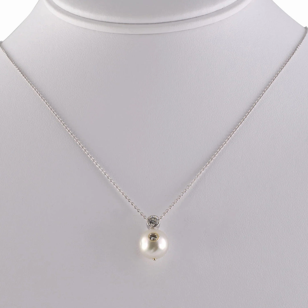 10.7mm Pearl & Diamond Pendant Necklace