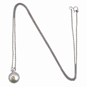 10.7mm Pearl & Diamond Pendant Necklace