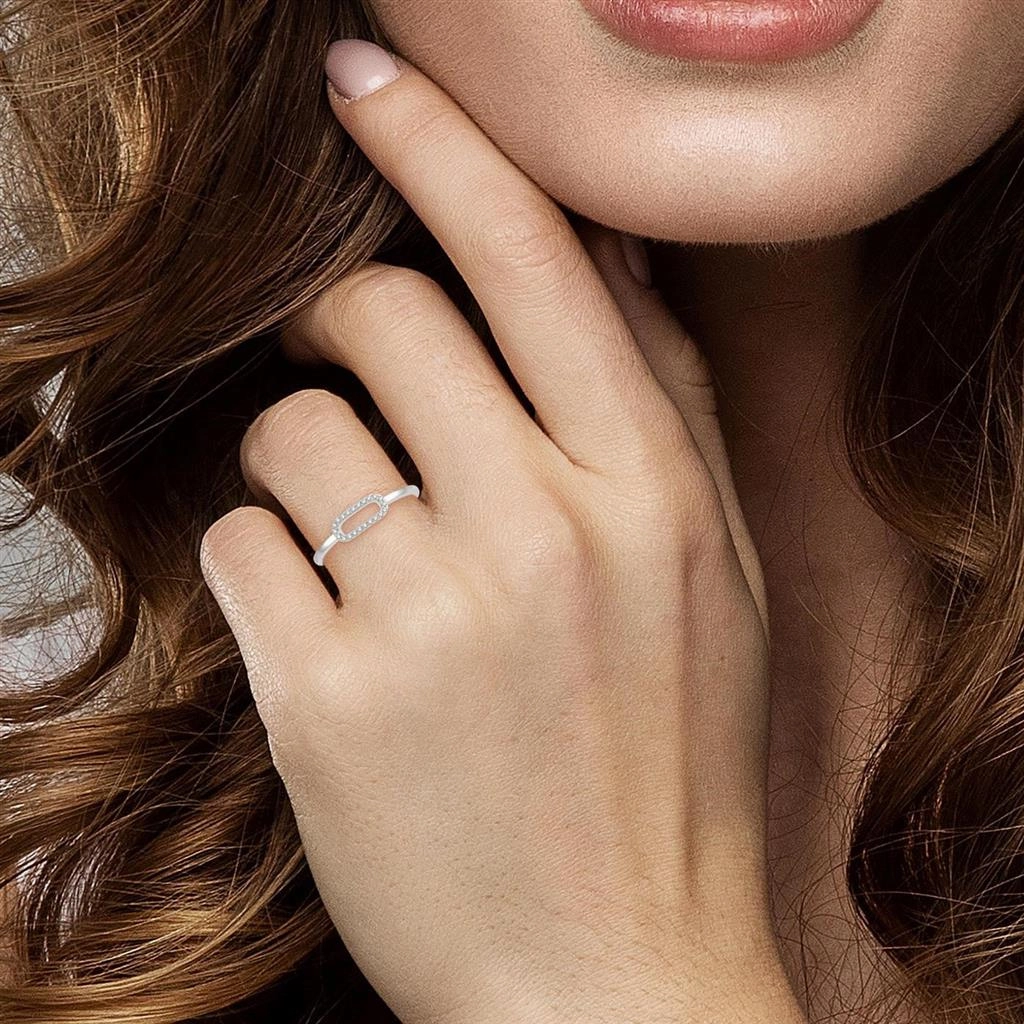 10K White Gold Paperclip Diamond Ring