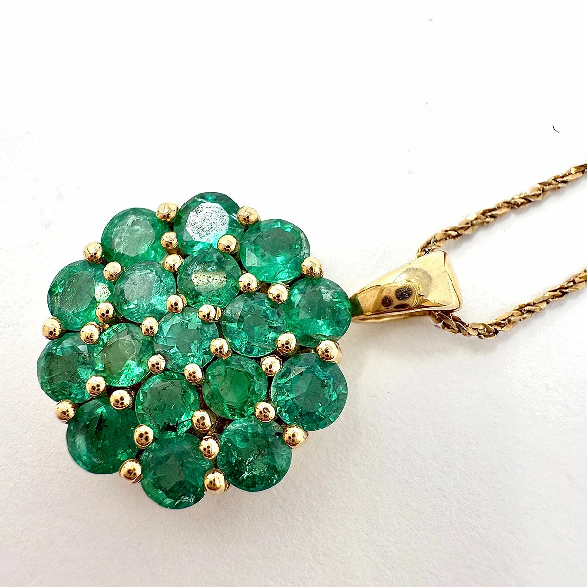 14K Gold 20" Pendant Necklace with Green Onyx