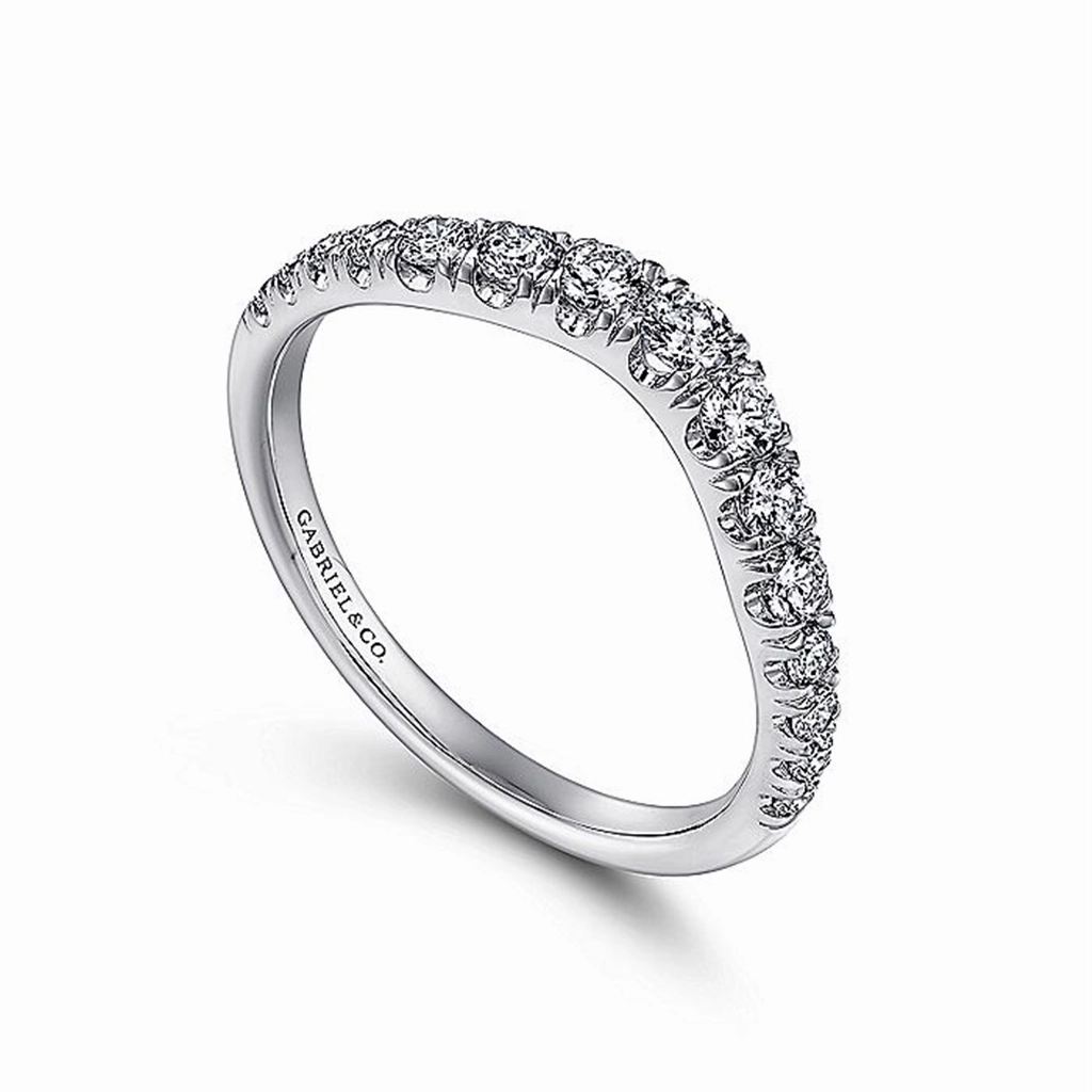14K White Gold Curved French Pav Set Diamond Wedding Band