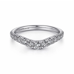 14K White Gold Curved French Pav Set Diamond Wedding Band