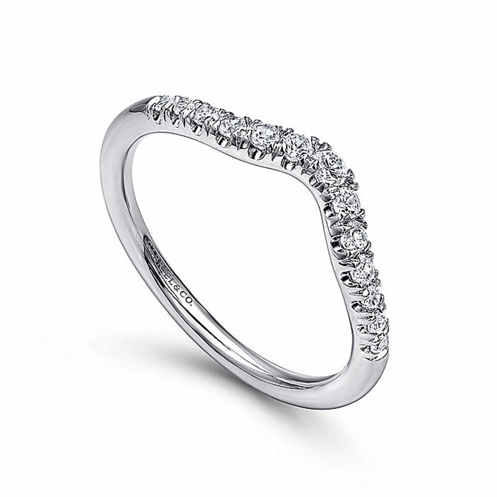 14K White Gold Curved French Pav Set Diamond Wedding Band