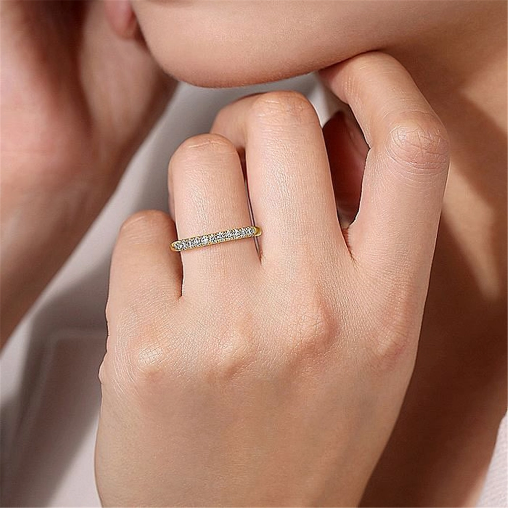 14K Yellow Gold 11 Stone French Pav Wedding Band