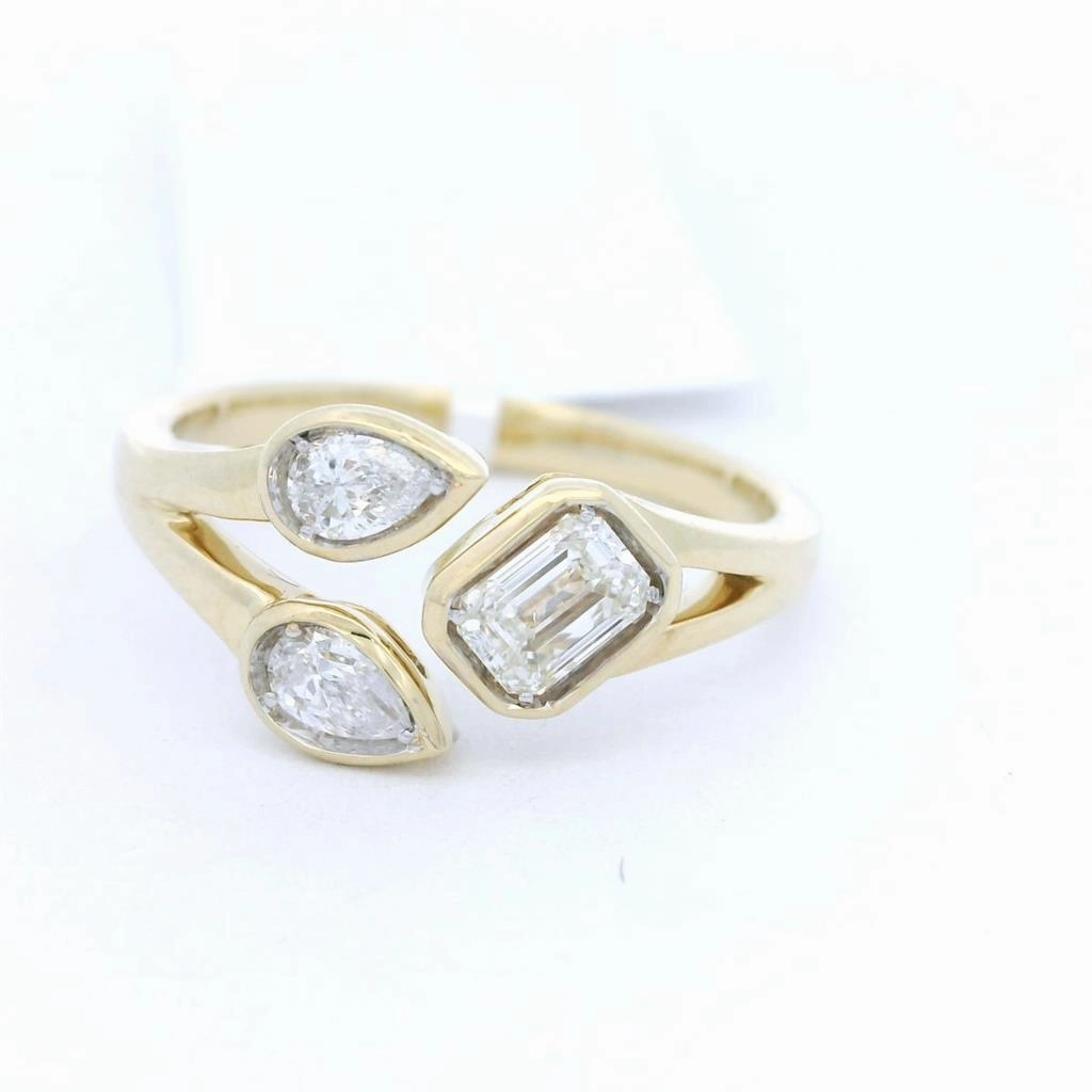 14K Yellow Gold Contemporary Natural Diamonds Ring