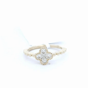 14K Yellow Gold Flower Natural Diamonds Ring