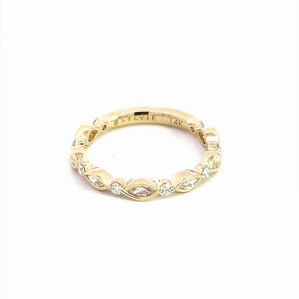 14K Yellow Gold Straight Diamond Band