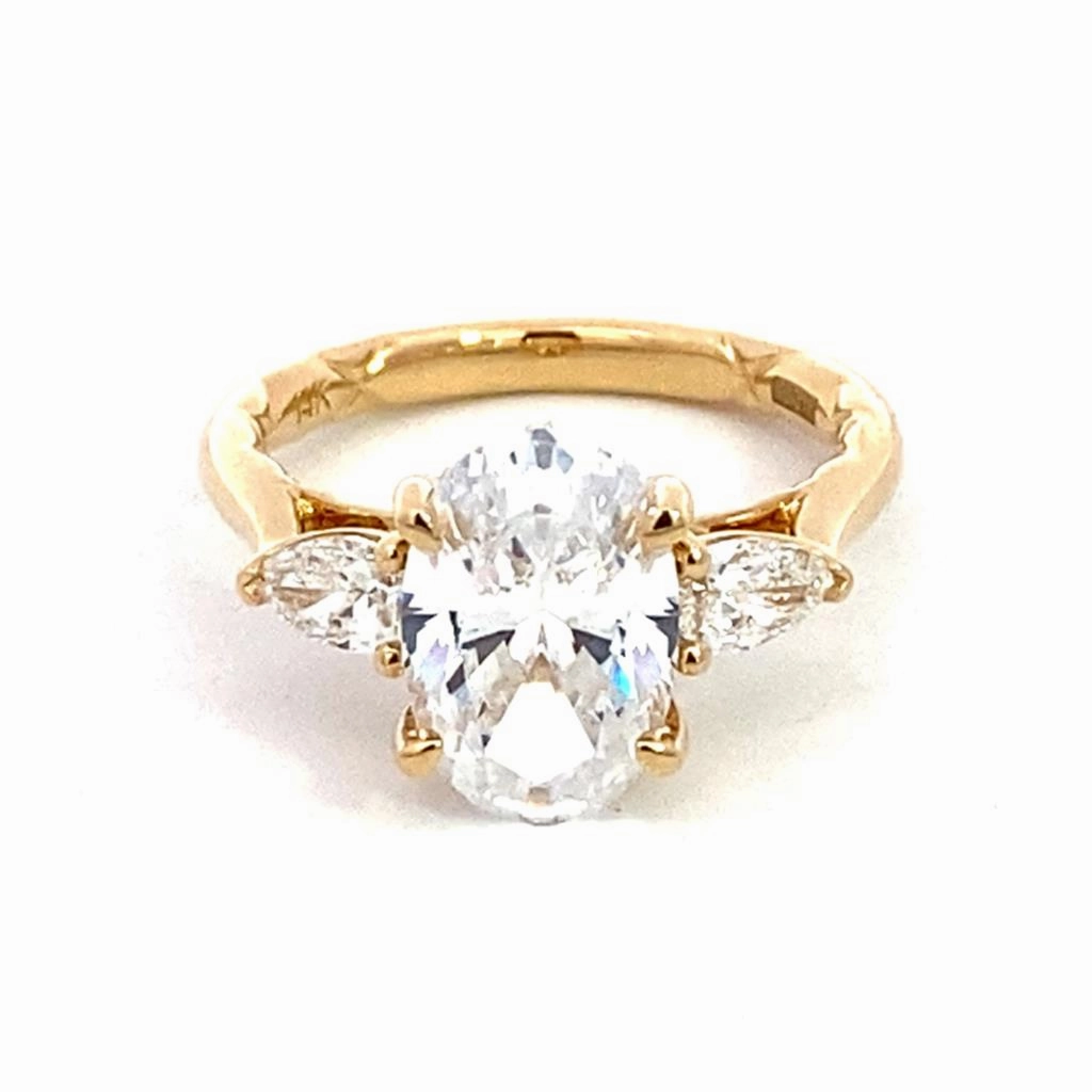 14K Yellow Gold Three Stone Oval Natural Diamonds Engagement Ring