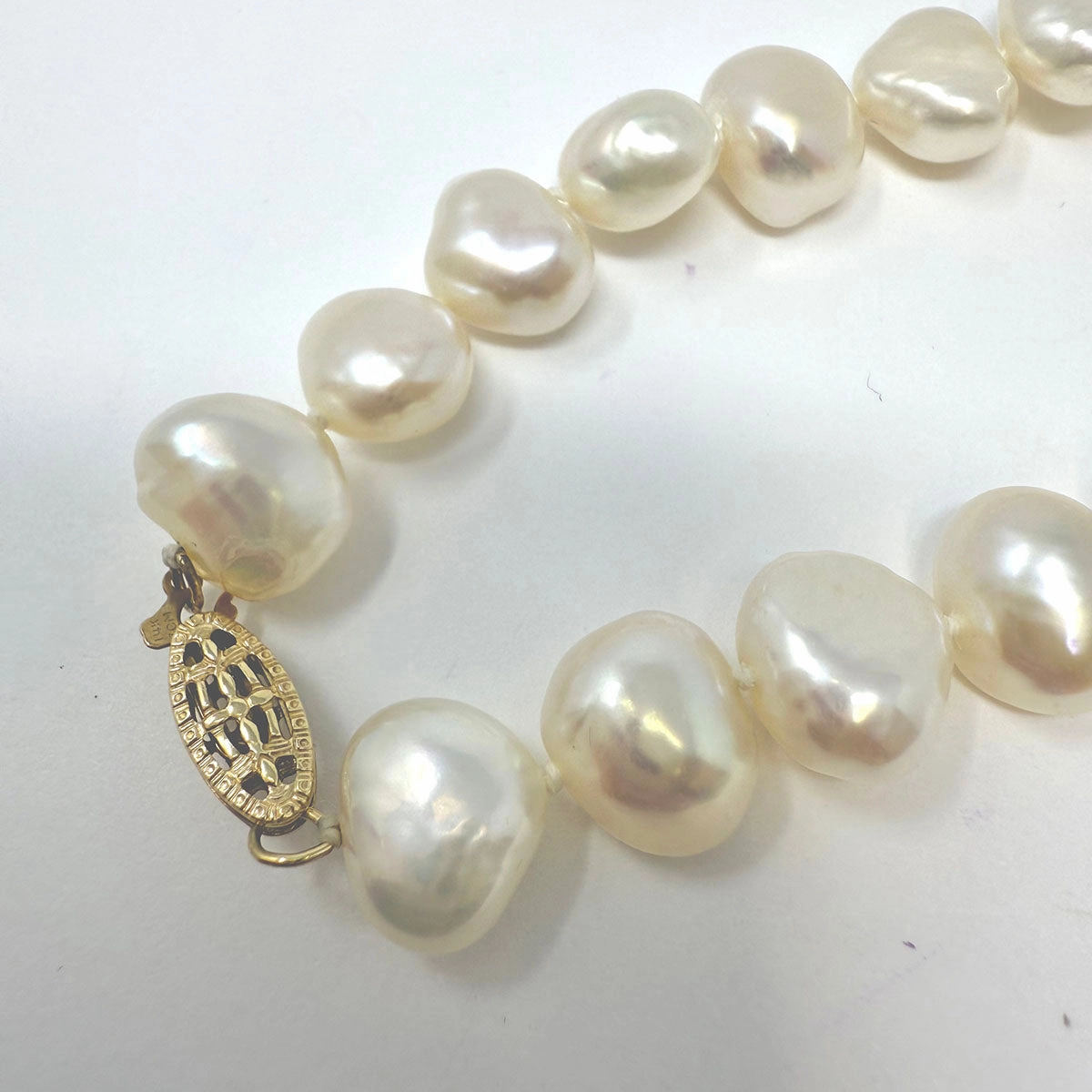 18" Freshwater Pearl Necklace with Filigree 14K Gold Clasp