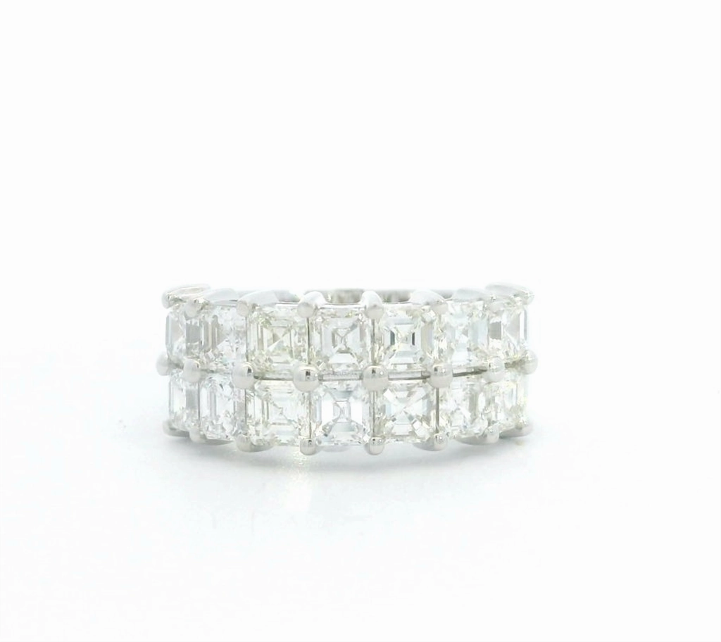 18K White Gold Contemporary Natural Diamonds Band