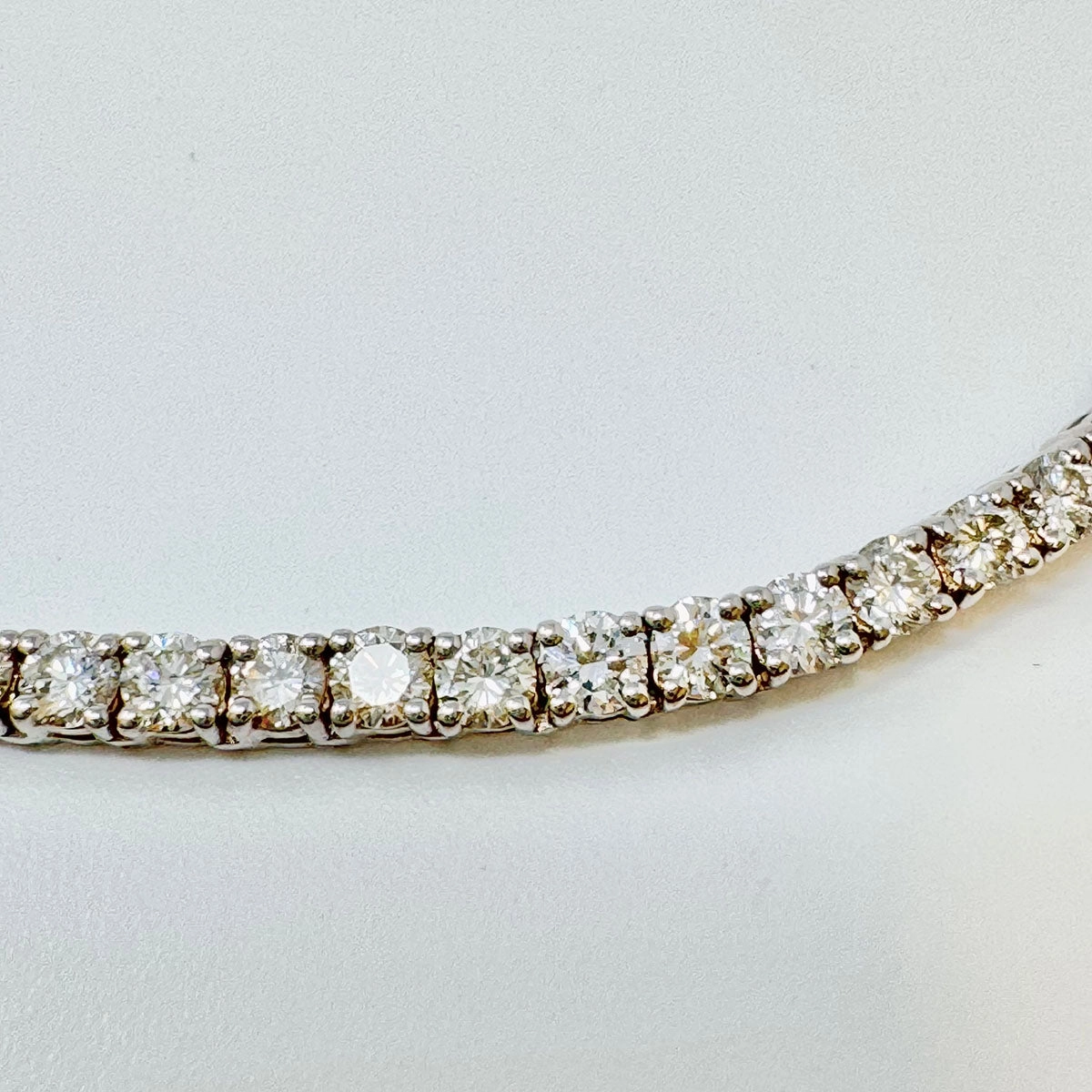 18K White Gold Diamond Tennis Necklace