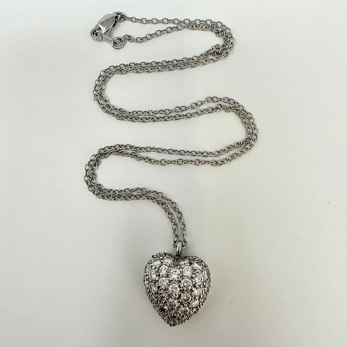 18K White Gold Necklace Diamond with Diamond Heart Pendant