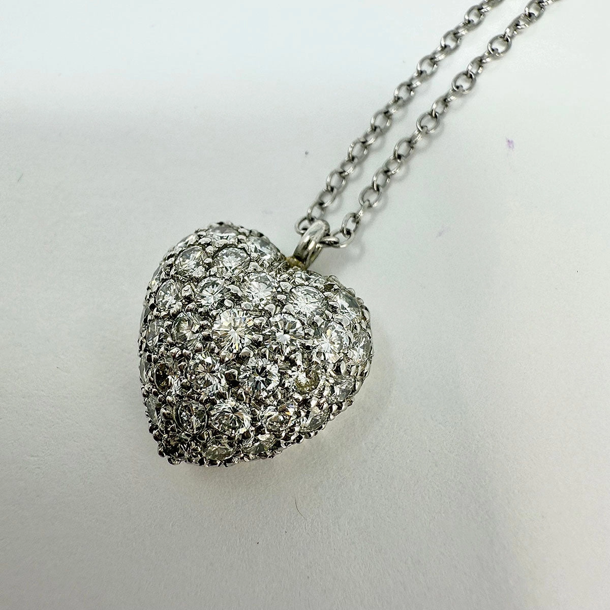 18K White Gold Necklace Diamond with Diamond Heart Pendant