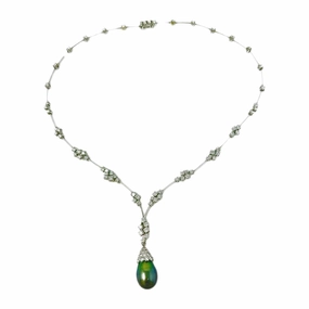 18K White  Gold Necklace with Detachable Black Tahitian Pearl and 71 Diamonds