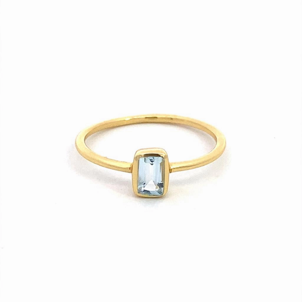 18K Yellow Gold Vermeil Blue Topaz Classic Ring