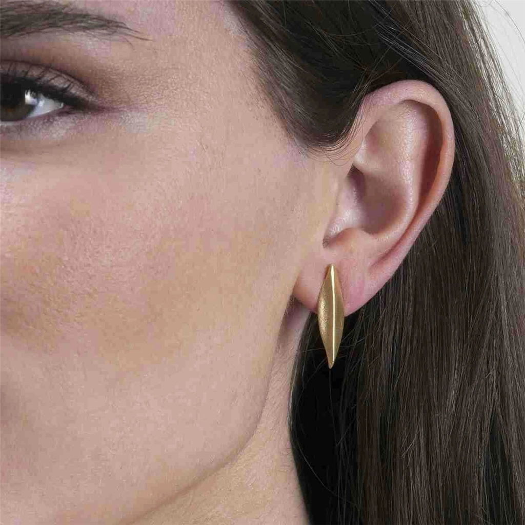 18K Yellow Gold Vermeil Leaf Motif Drop Earrings