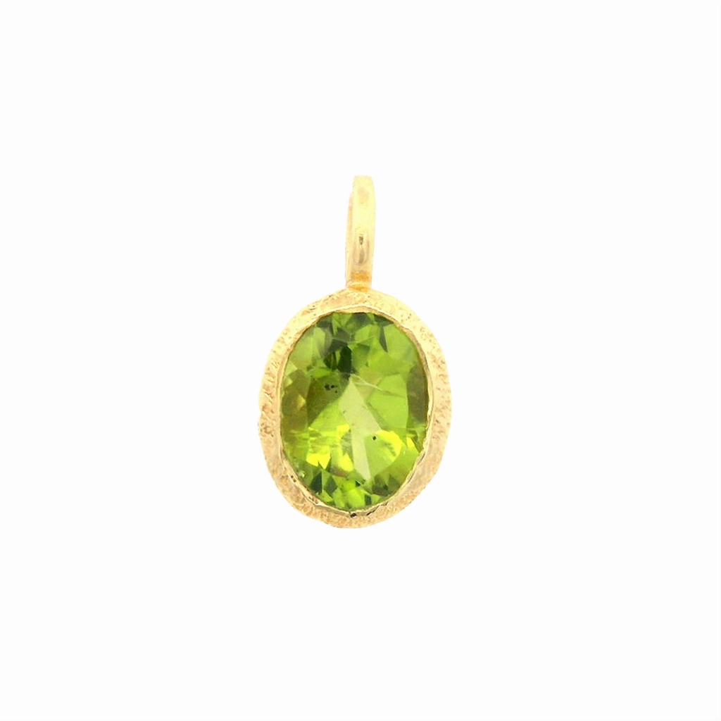 18K Yellow Gold Vermeil Oval Peridot Pendant