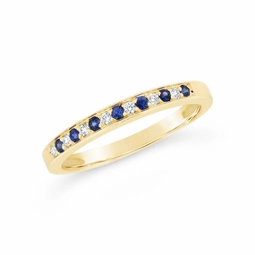 Alliance en or jaune sertie de diamants et saphirs