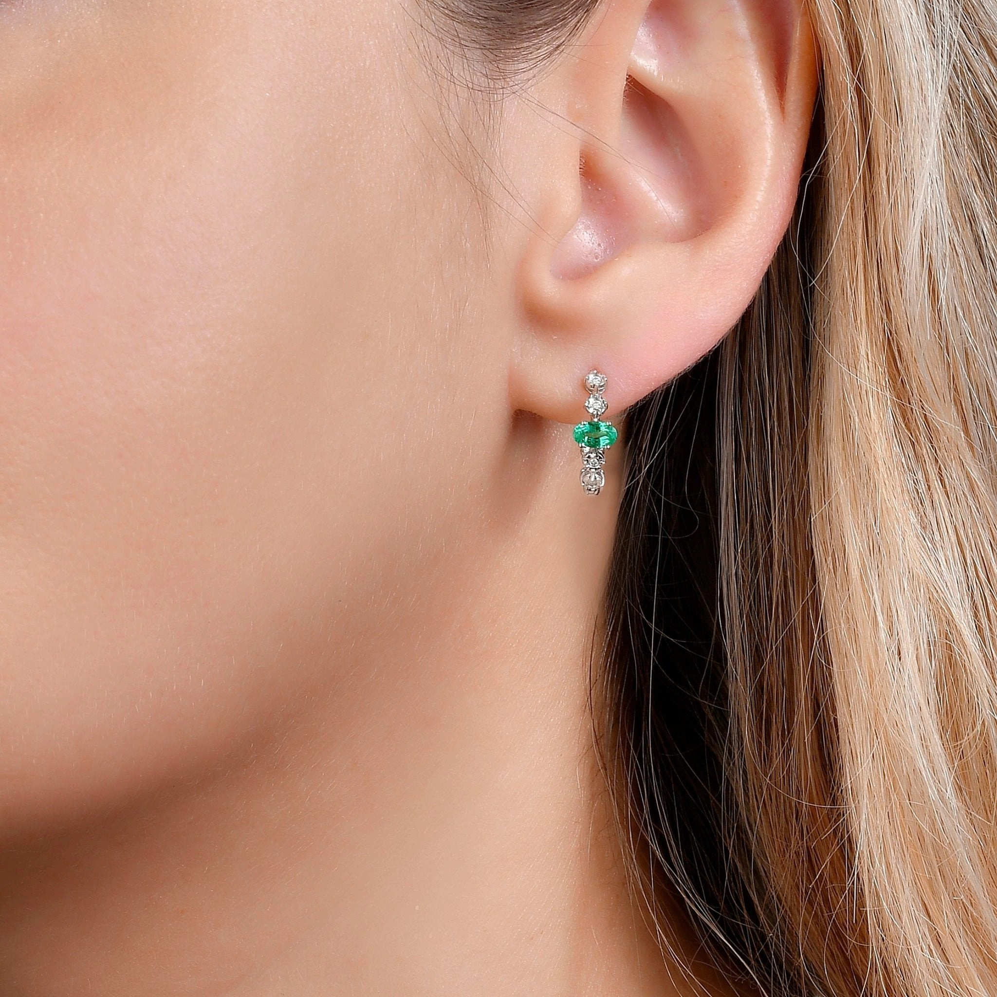 Amara Hoop Earrings - WG