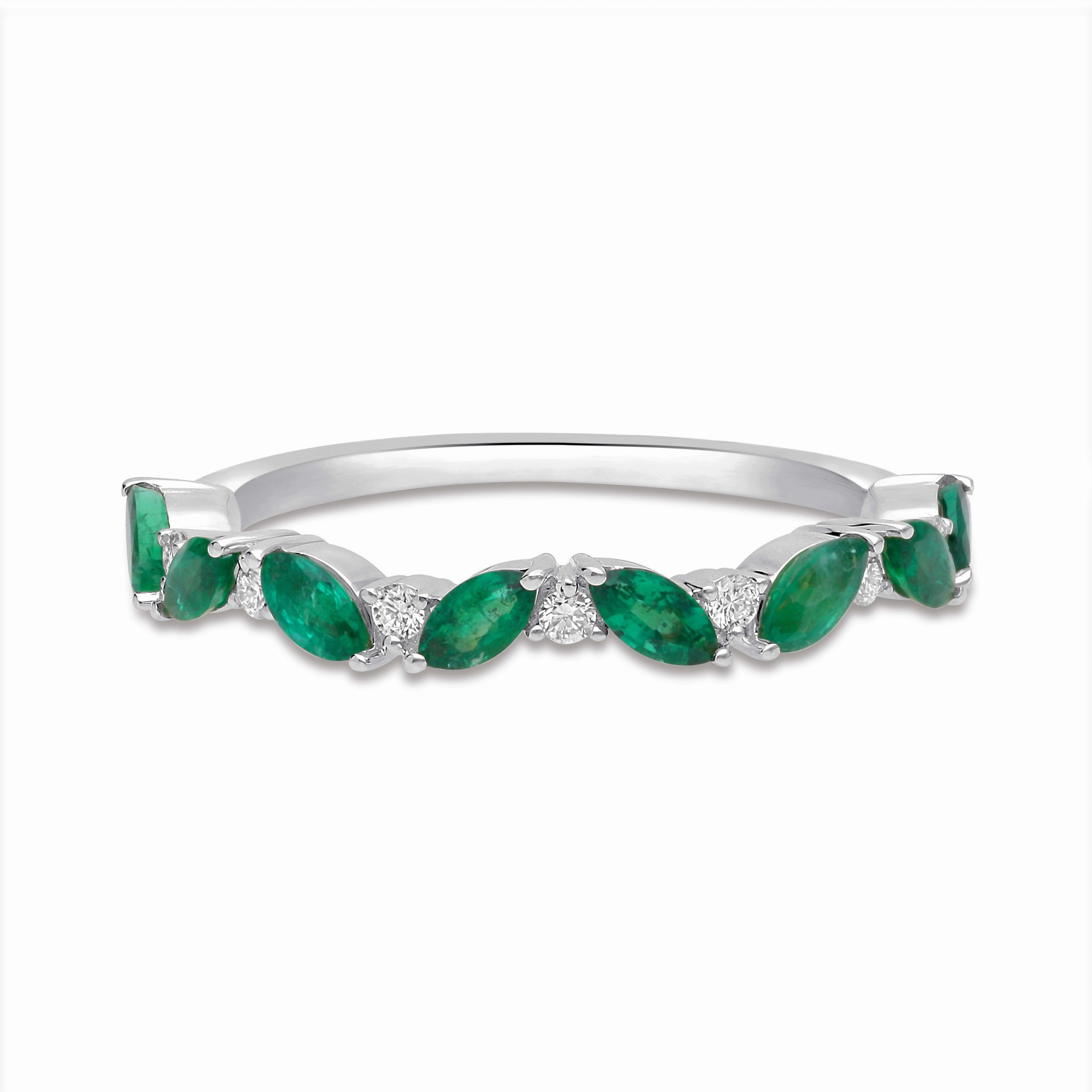 Amelia Ring - WG