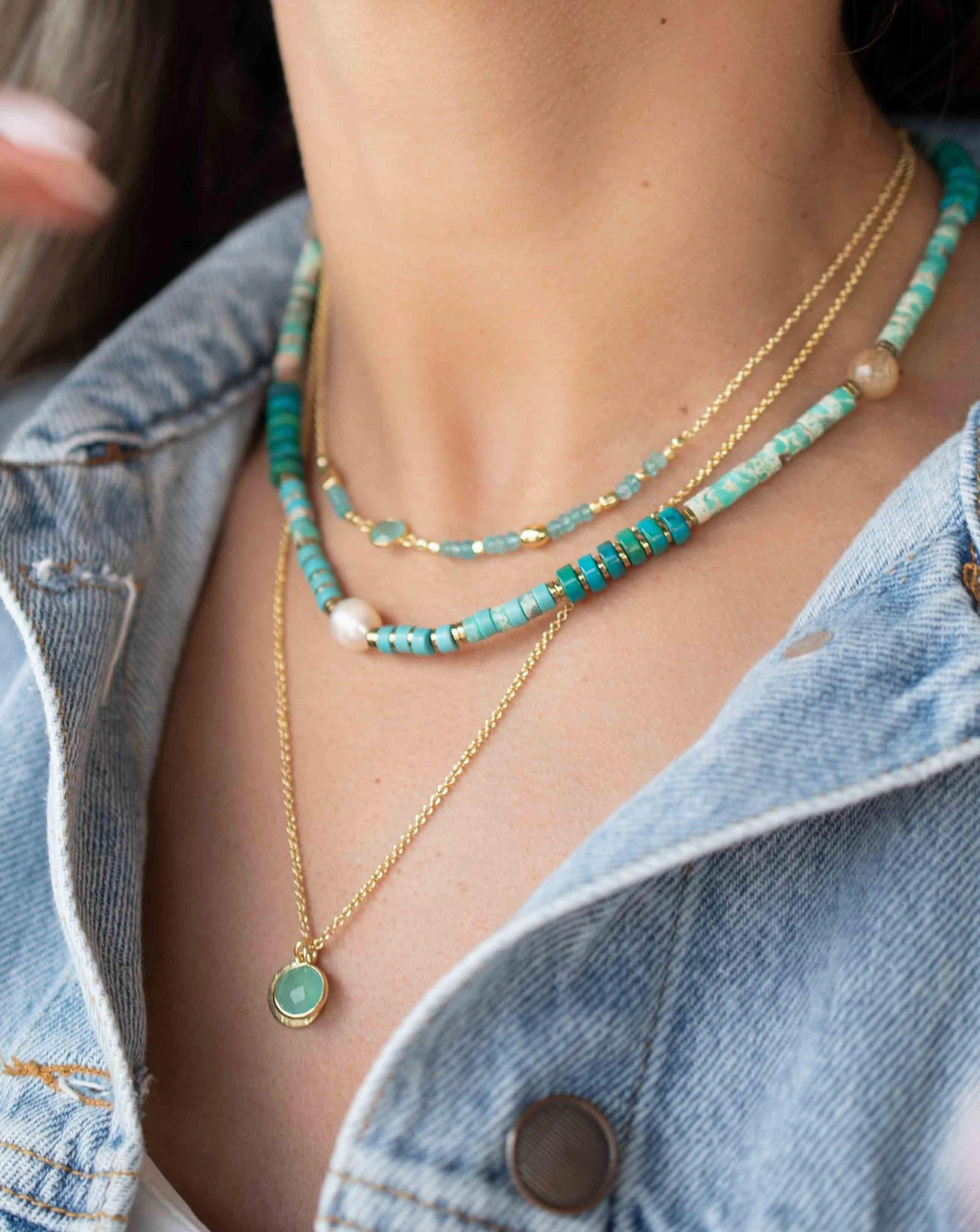 Aqua chalcedony ~ Necklace ~ Gold Plated 18k ~ Choker ~ MN108
