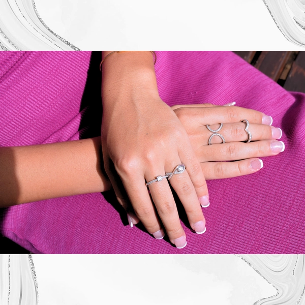 Bague Coeur en or blanc sertie de diamants