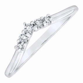 Bague en or blanc sertie de diamants