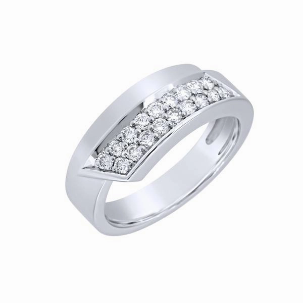 Bague en or blanc sertie de diamants.