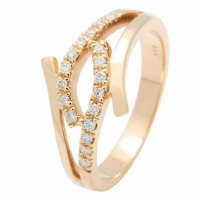Bague en or jaune sertie de diamants.
