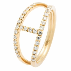 Bague en or jaune sertie de diamants.