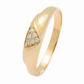 Bague en or jaune sertie de diamants.