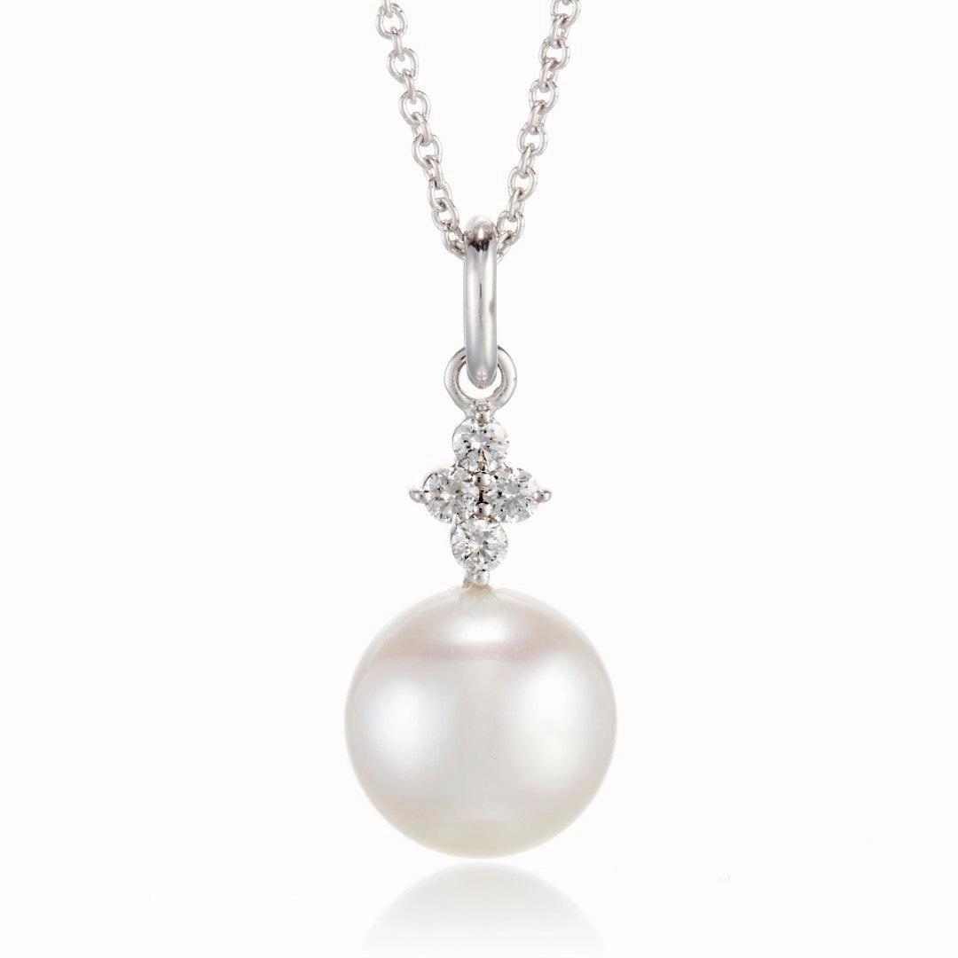 Belgravia Pendant Necklace in South Sea Pearl & Diamonds