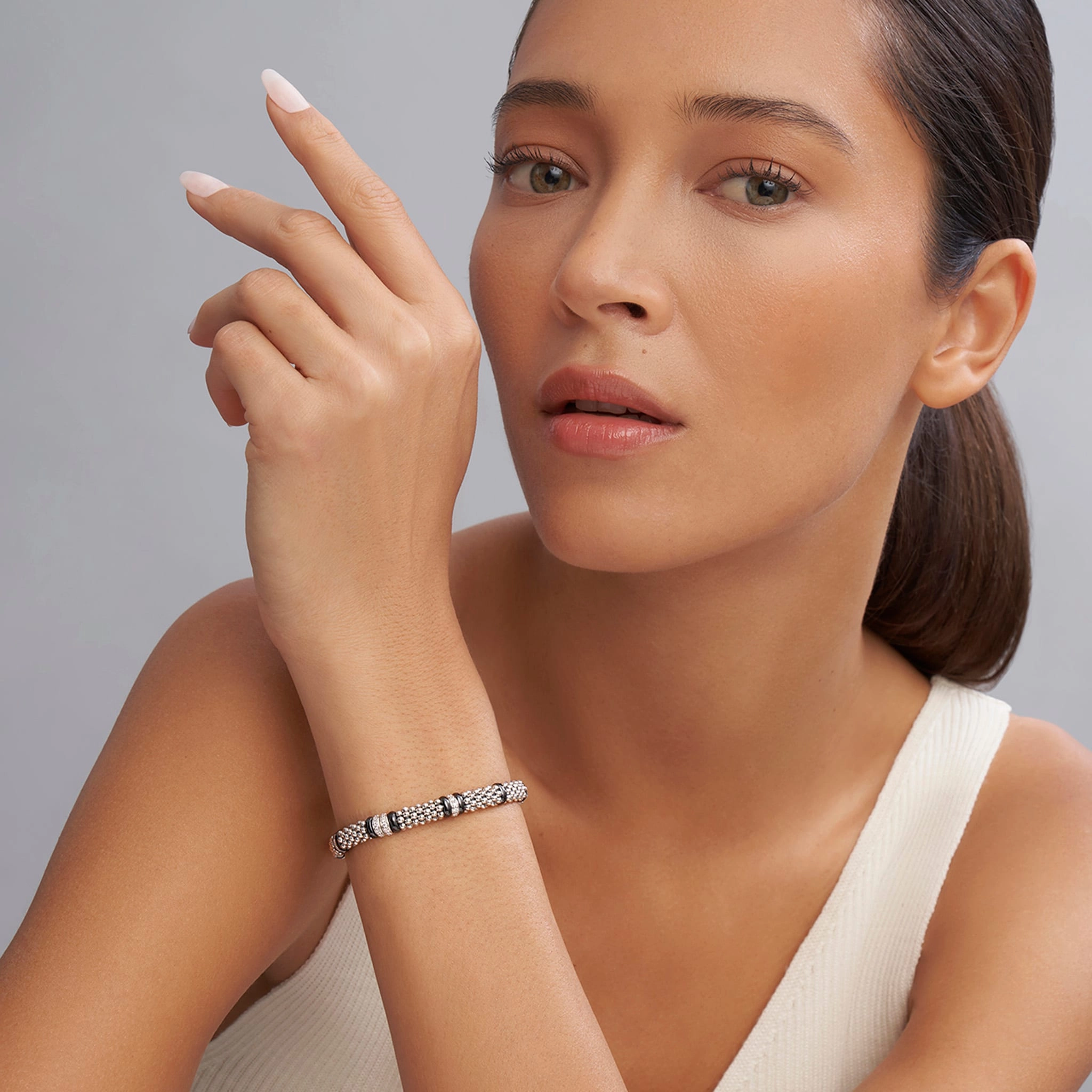 Black Caviar Black Four Station Diamond Caviar Bracelet | 6mm
