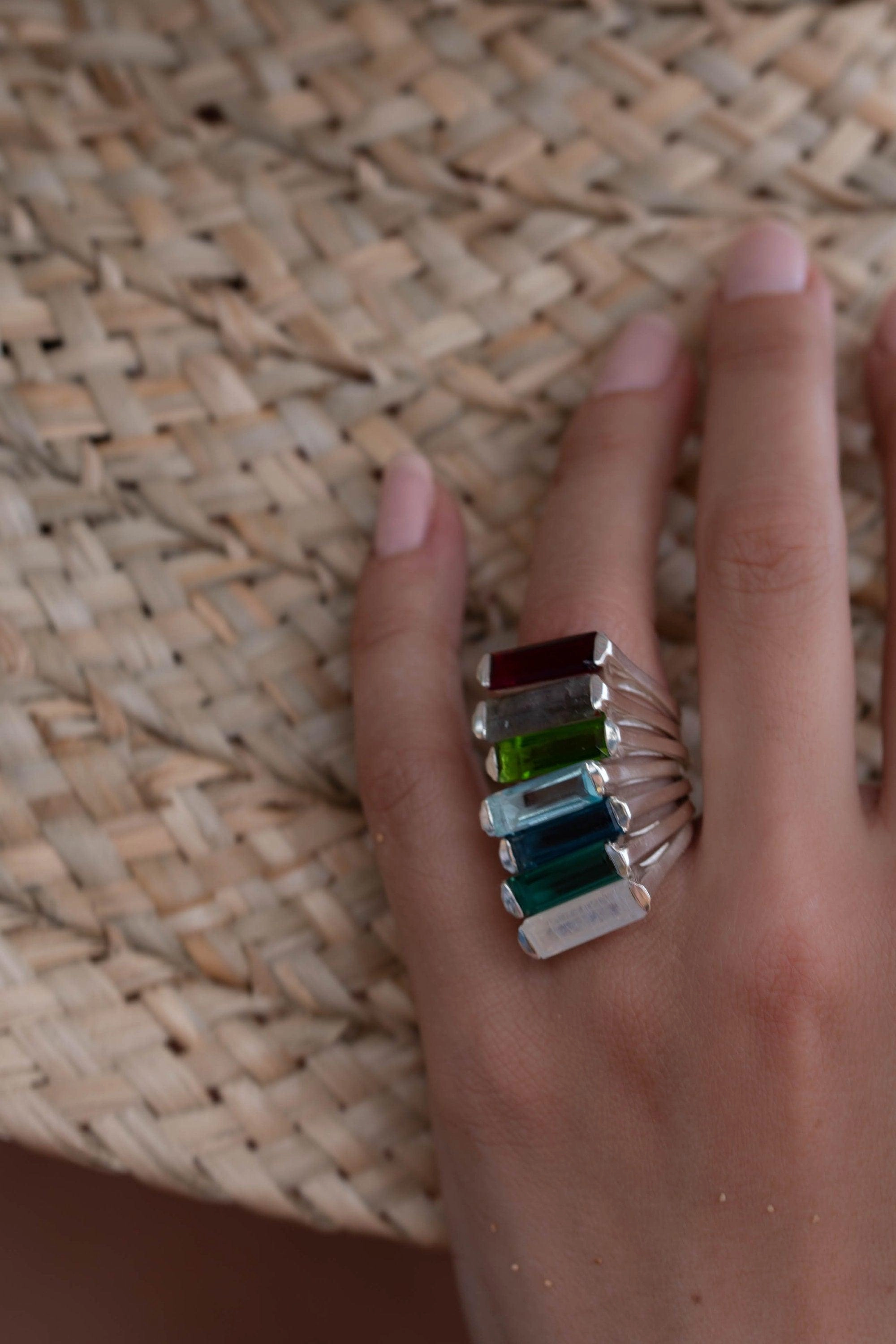 Carine Ring ~ Aqua Chalcedony ~ Sterling Silver 925 ~ MR234