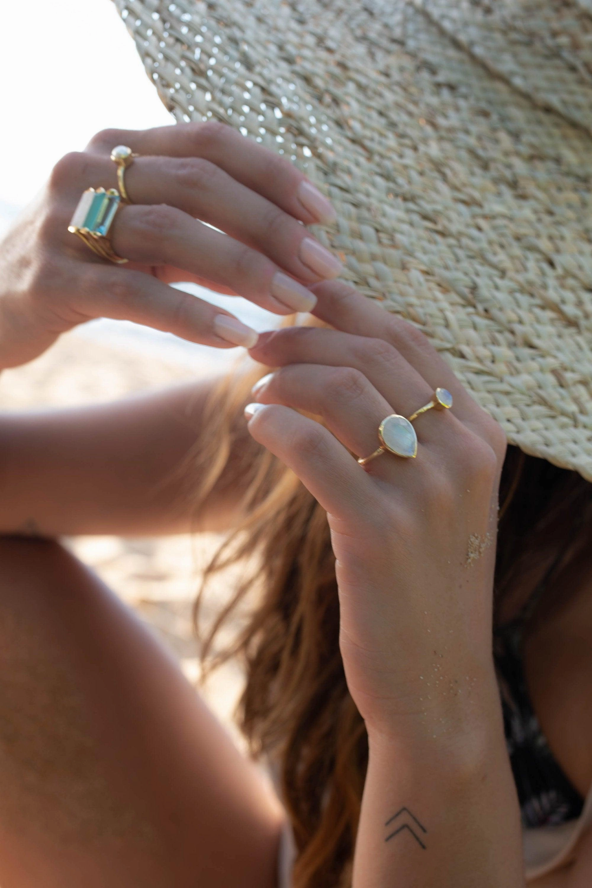 Carine Ring ~Moonstone ~ Gold Plated ~ MR167