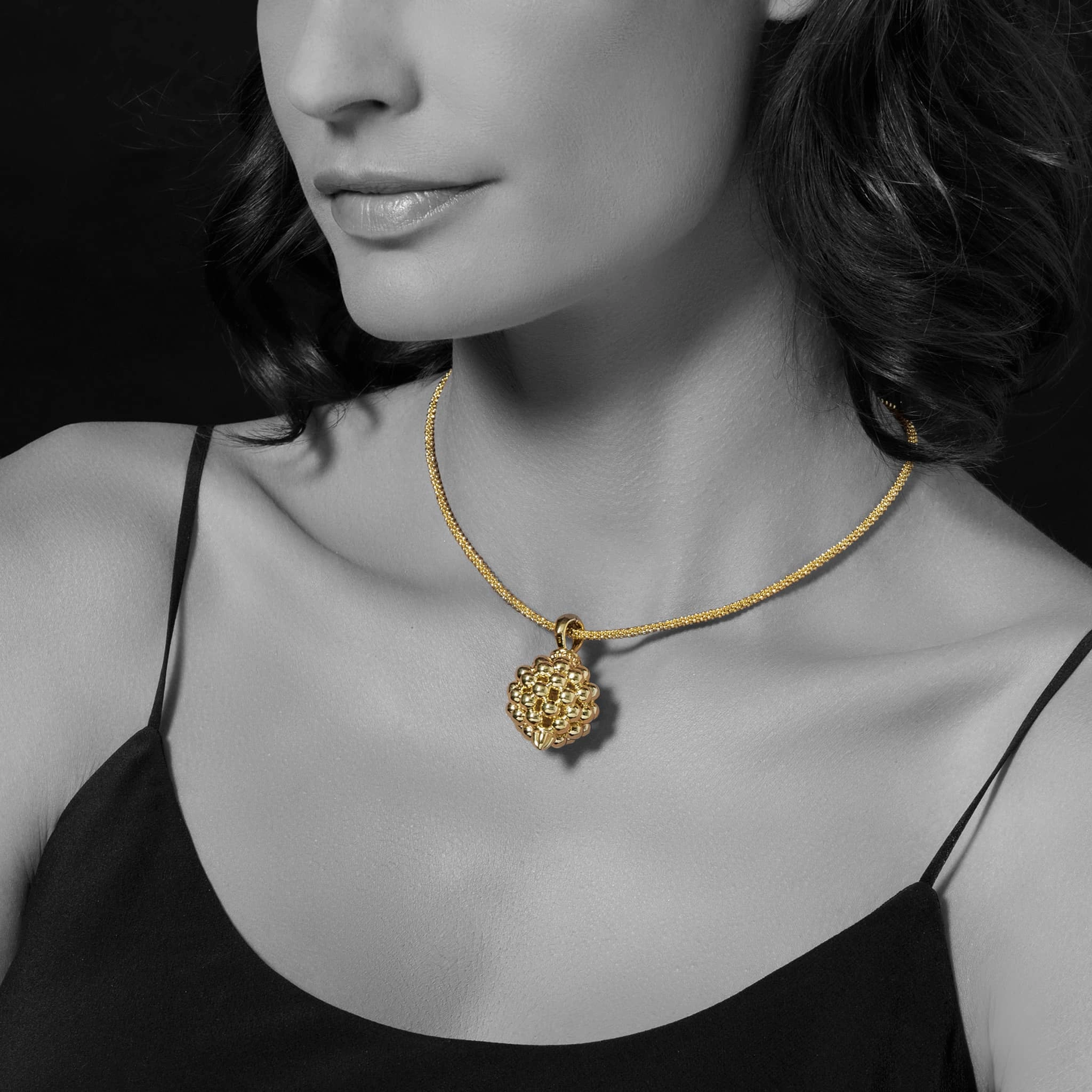 Caviar Gold Elevated Caviar Beaded Pendant