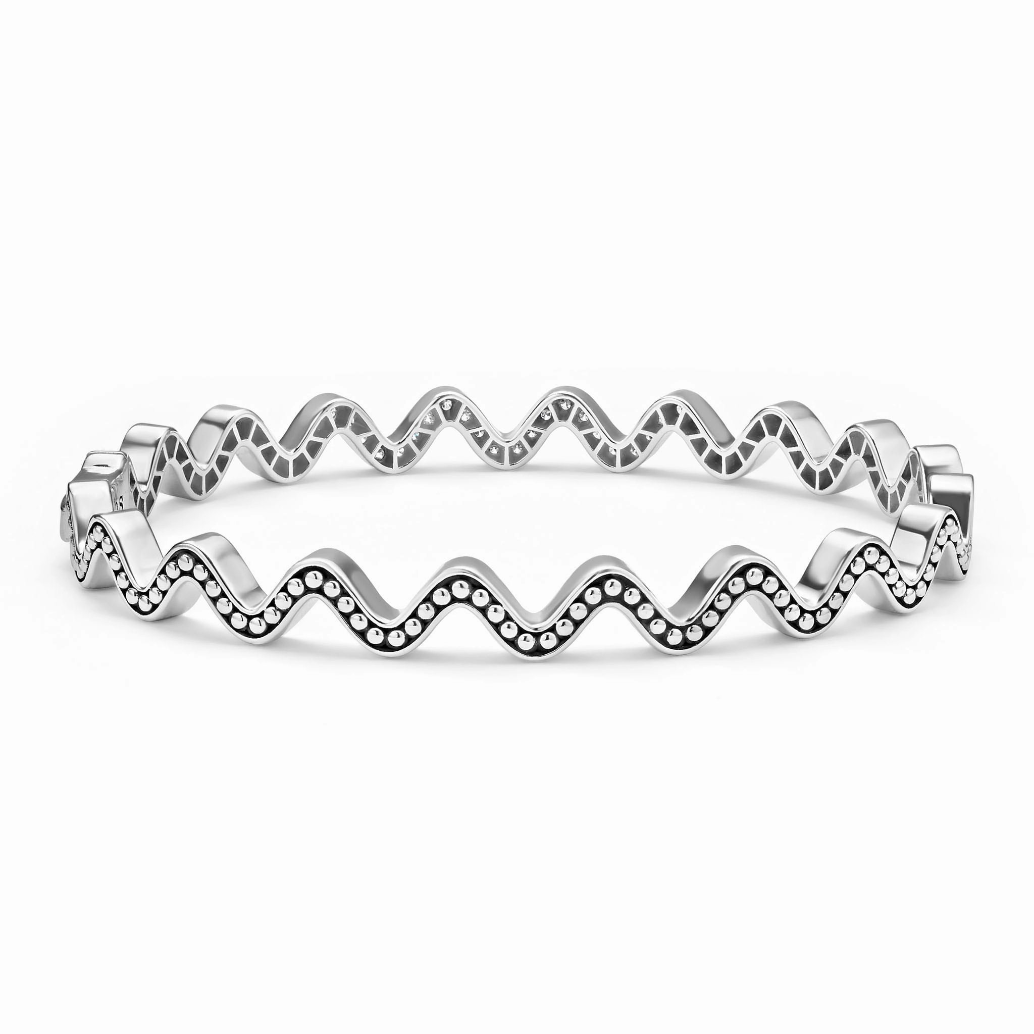 Caviar Spark Wave Diamond Bangle Bracelet