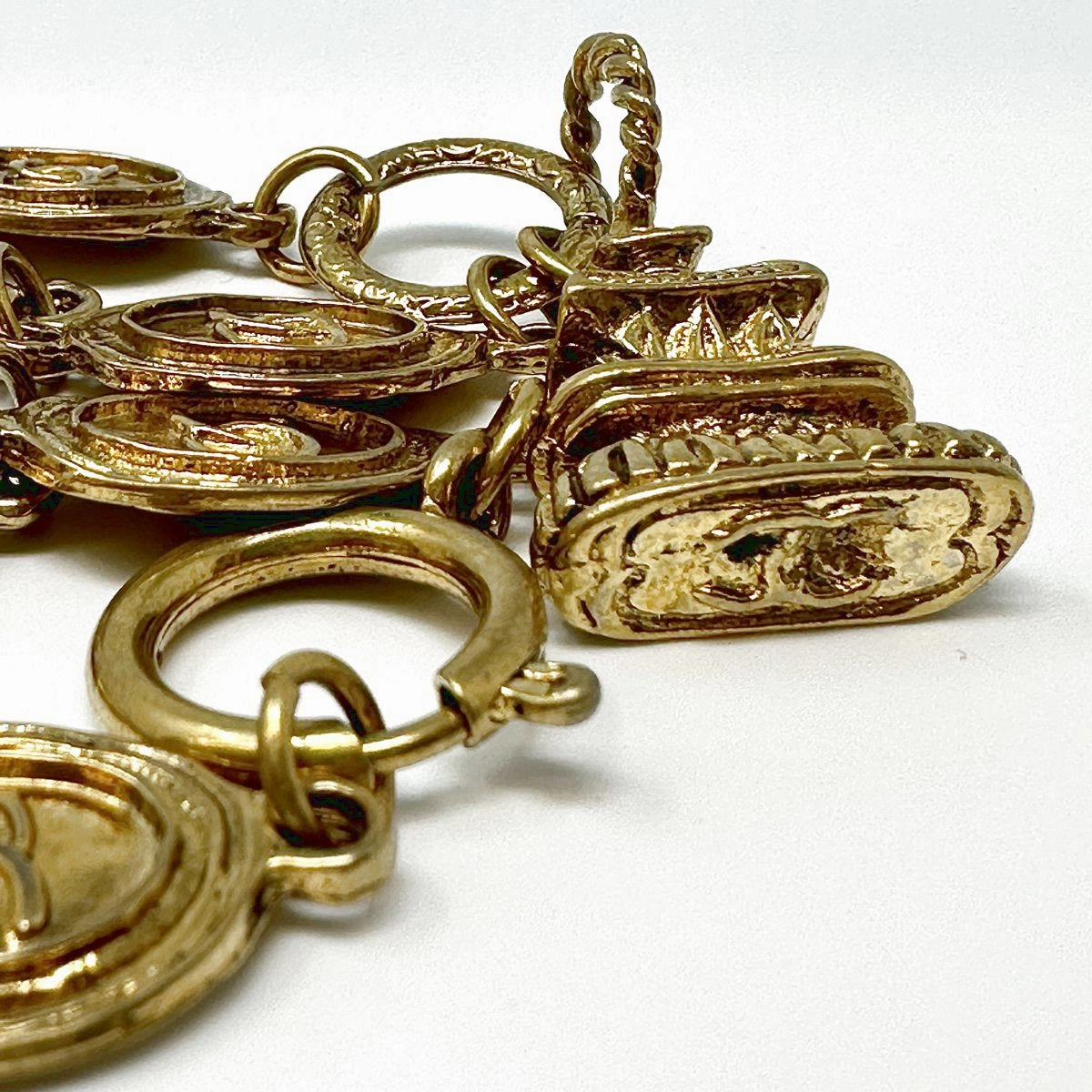Chanel Rare Vintage Medalliion Choker Necklace
