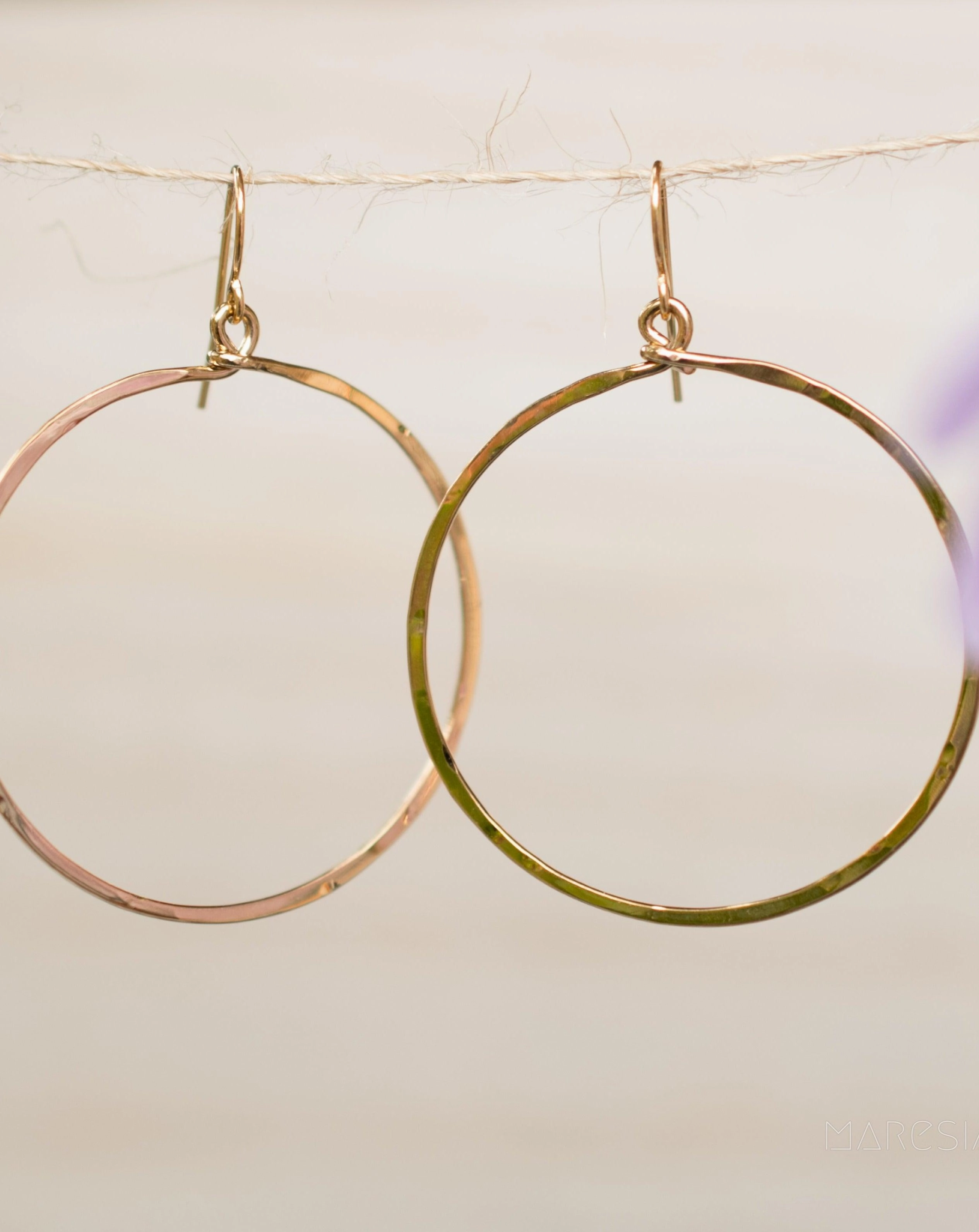 Circle Earrings ~Gold Plated or Silver Plated ~ SME001