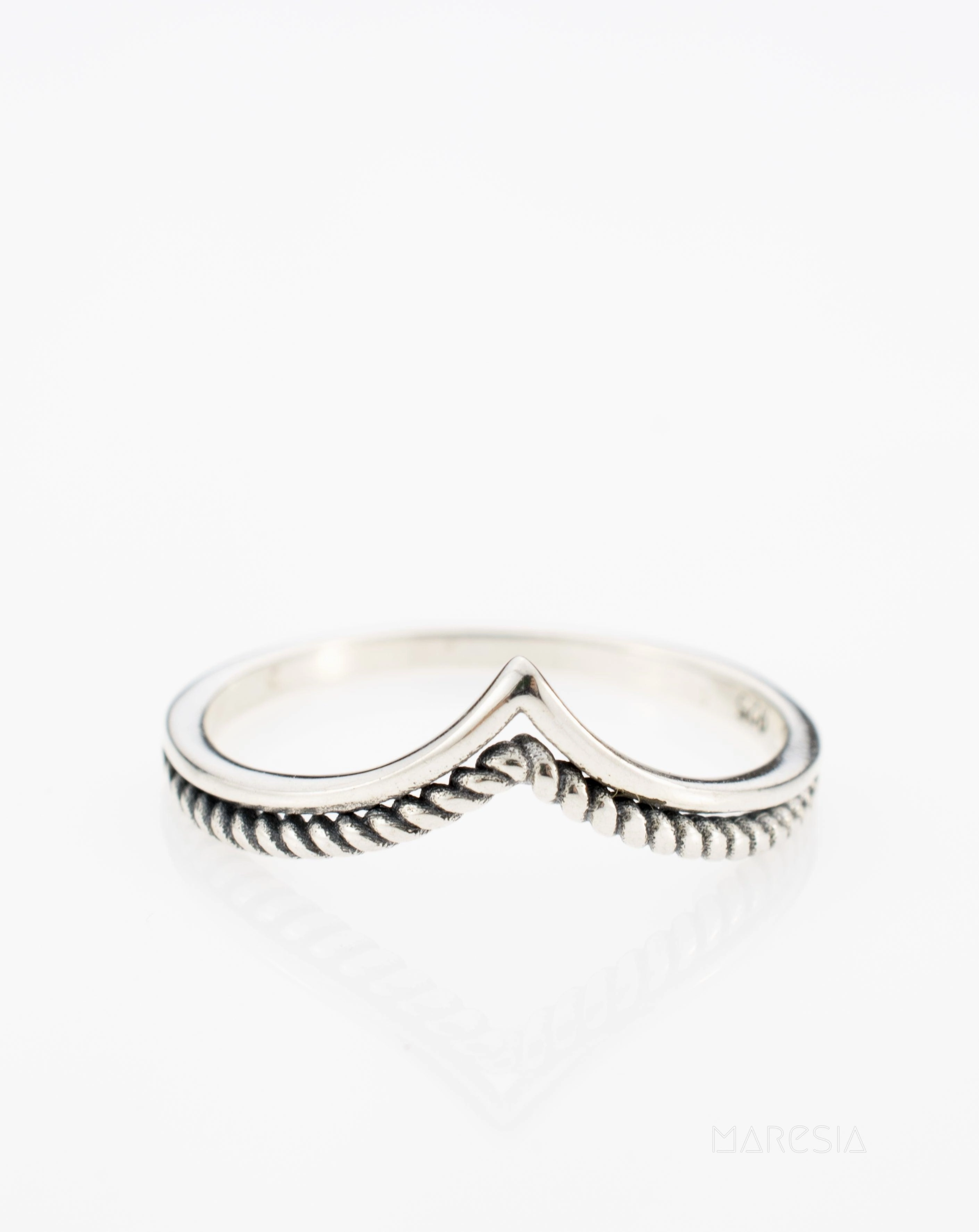 Claudia Ring~ Sterling Silver 925~ SMR025