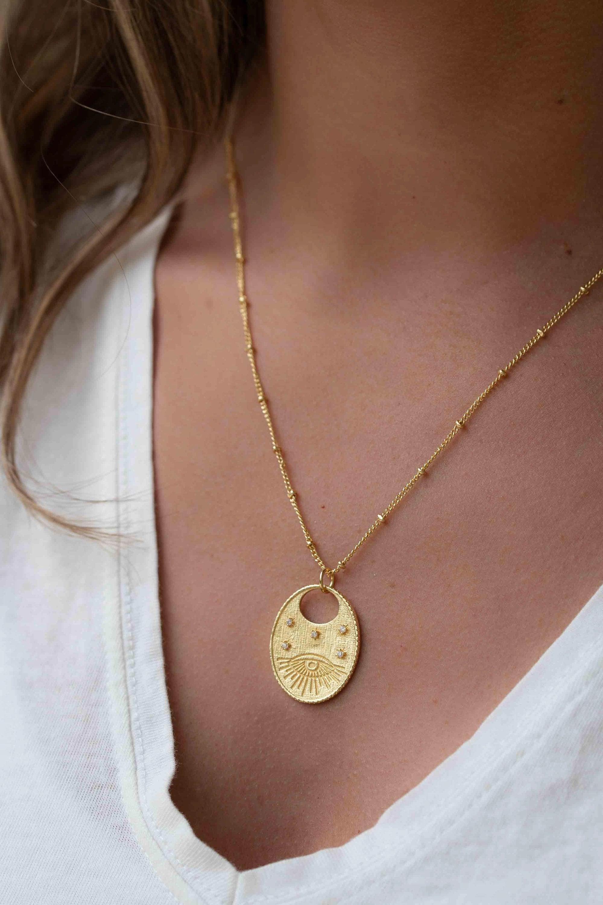 Cubic Zirconia or Black Onyx ~ Evil Eye Necklace ~ Gold Plated 18k ~ MN115