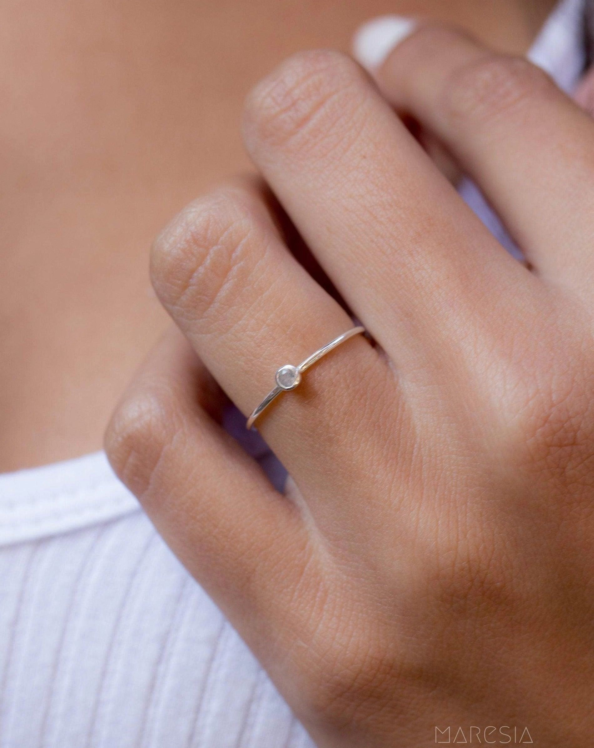 Dainty Rainbow Labradorite Ring ~ Sterling Silver ~ MR034