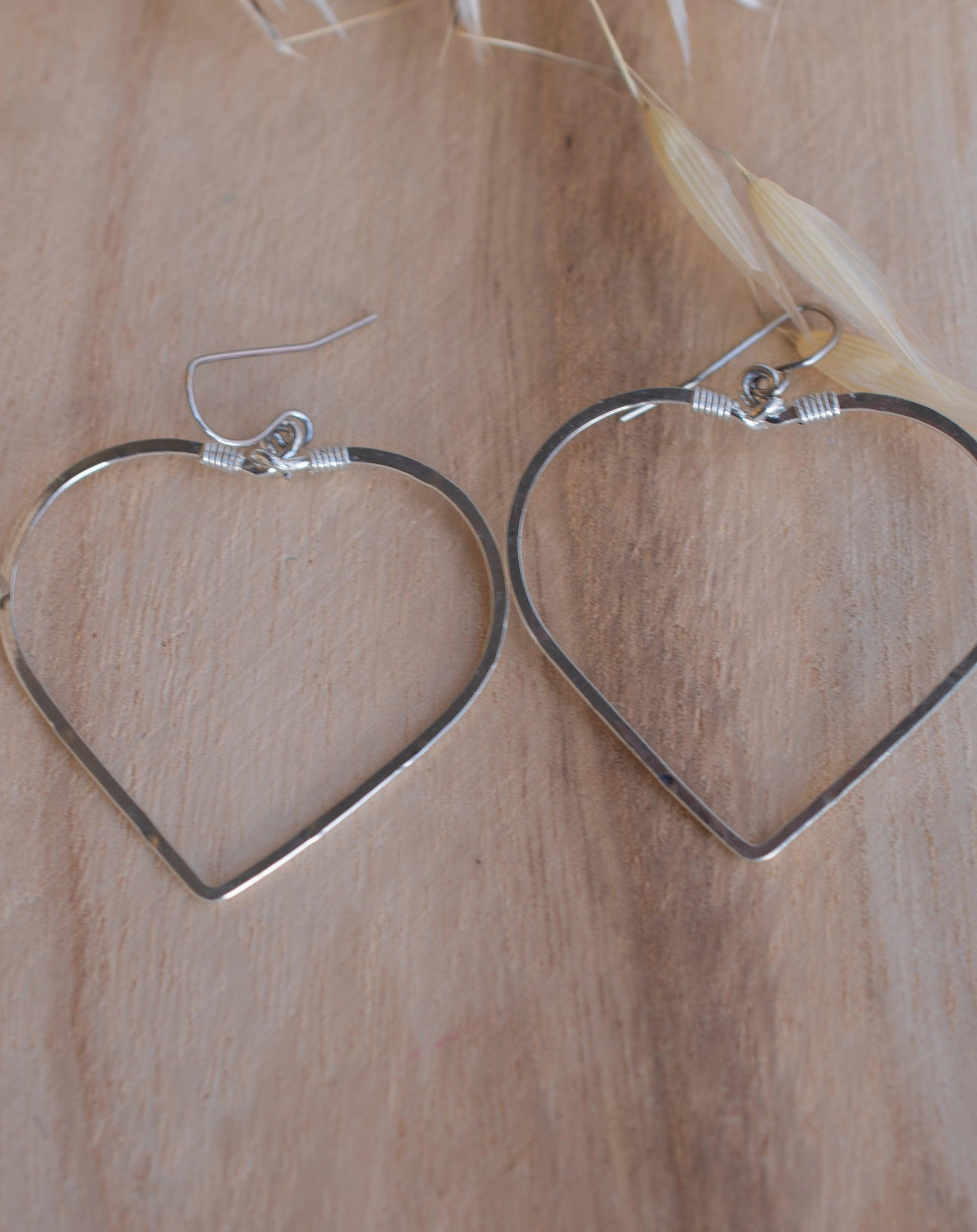 Dede Large Heart Earrings ~Gold Plated or Silver Plated ~ SME011