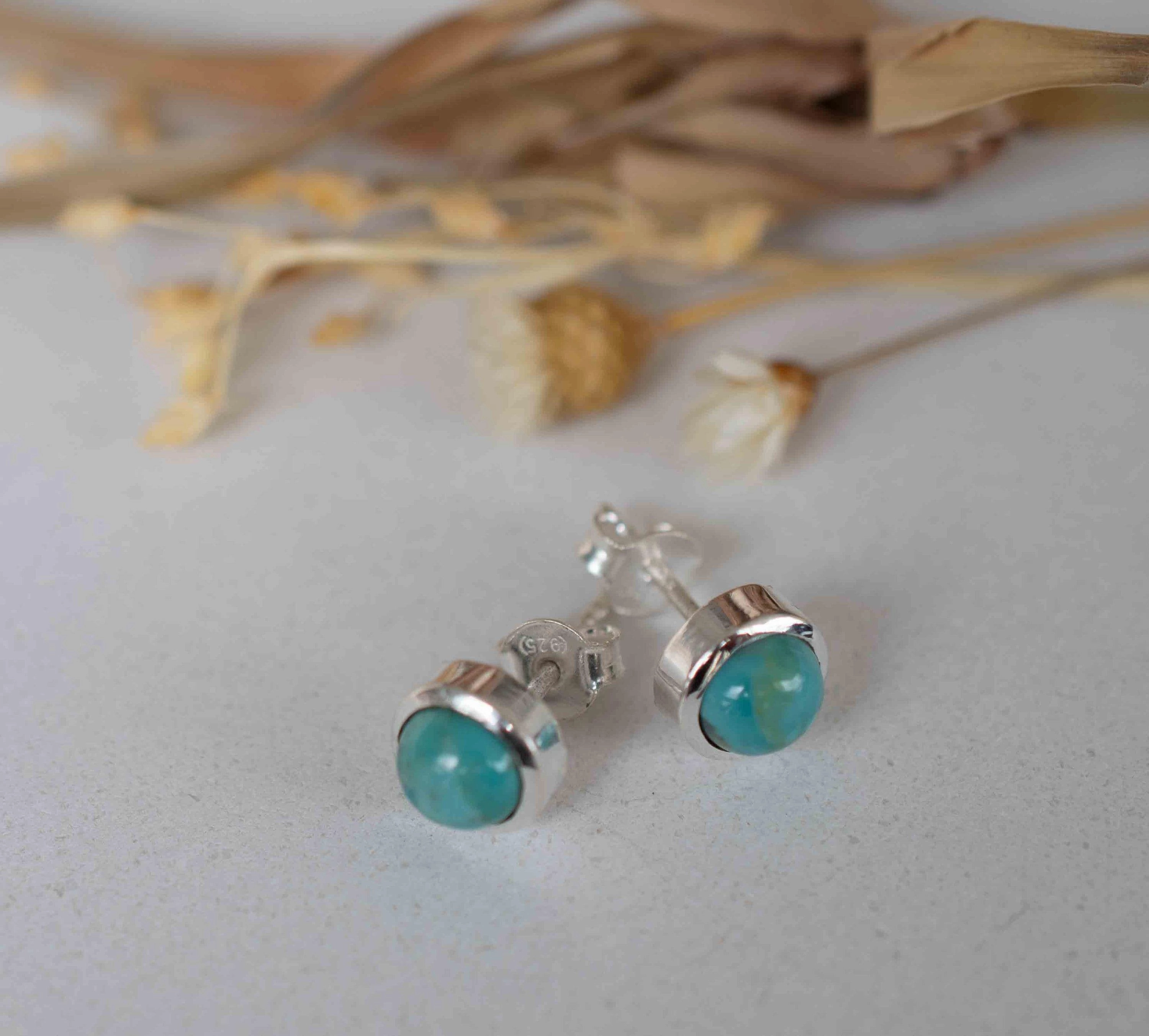 Delicate Earrings ~ Turquoise ~ Sterling Silver 925 ~ ME064