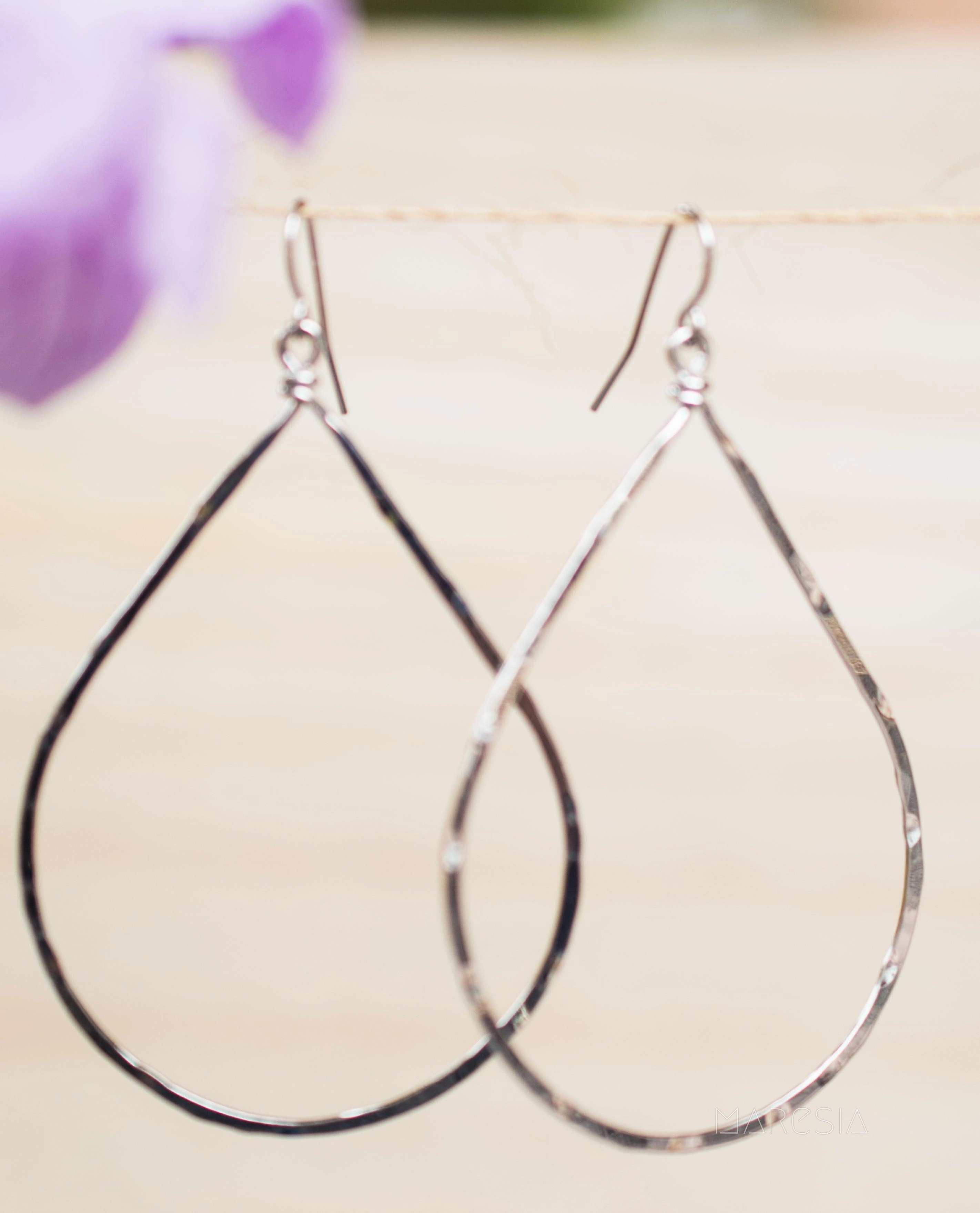 Denise Tear Drop Earrings ~Gold Plated or Silver Plated ~ SME002