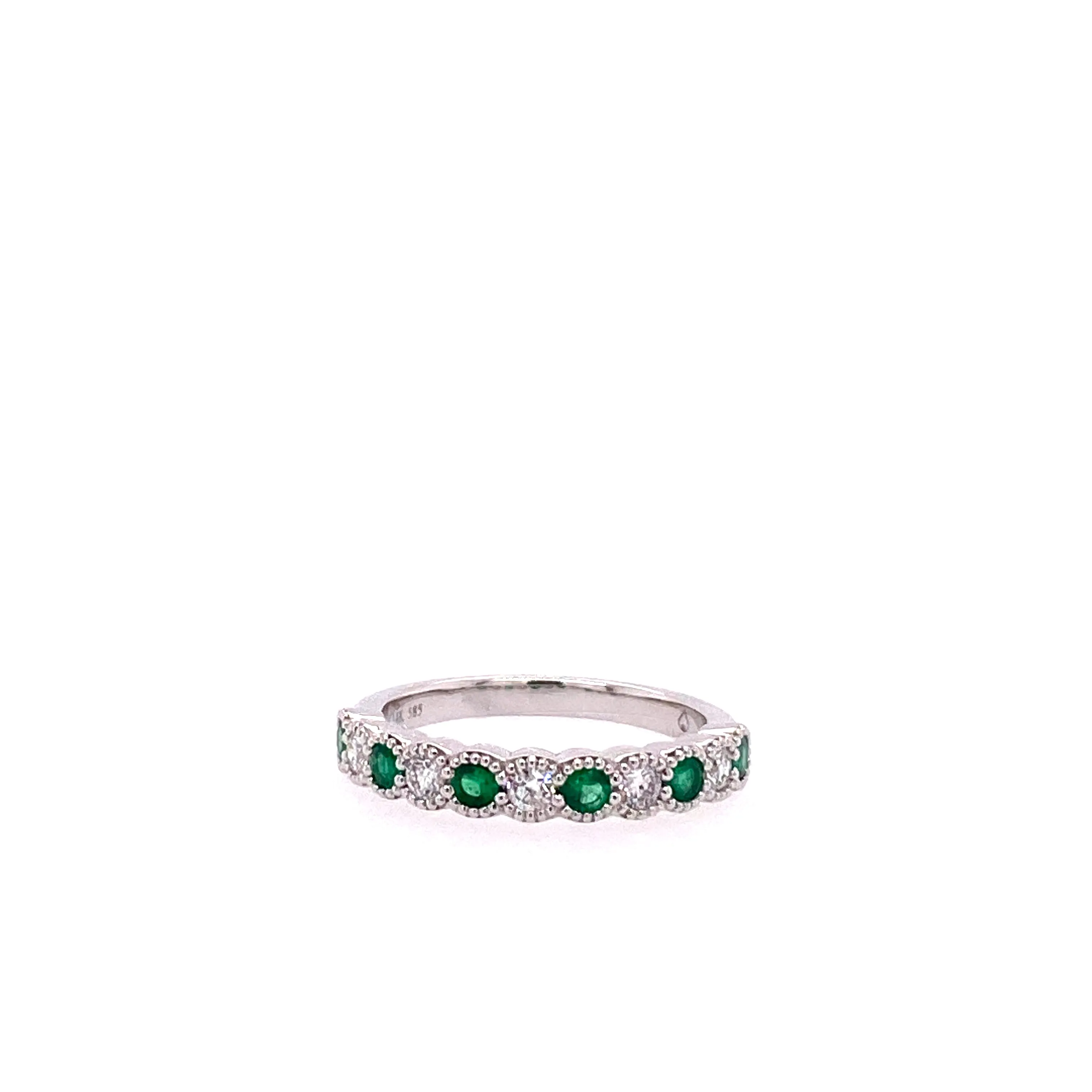 Diamond and Emerald Fashion Ring