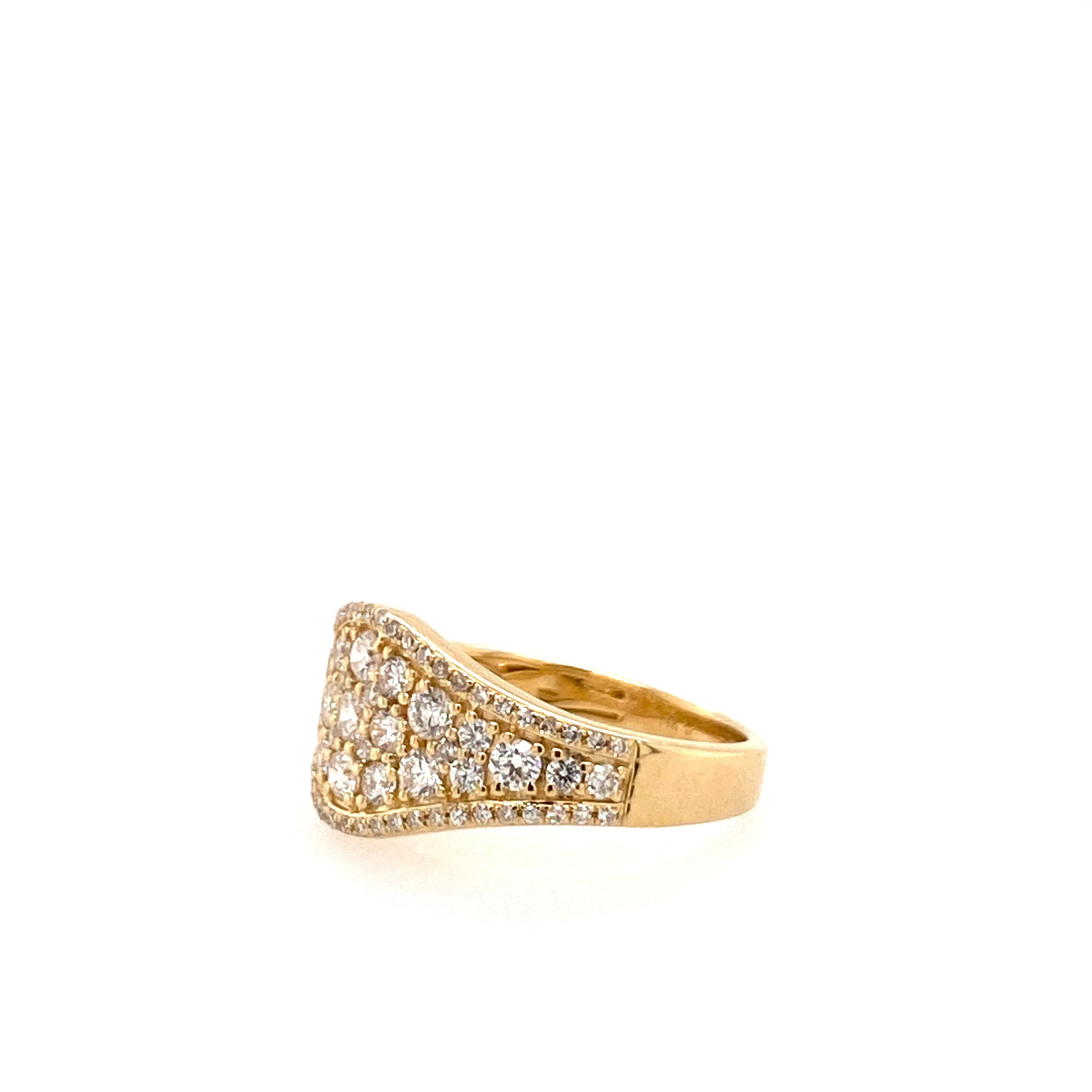 Diamond cluster ring