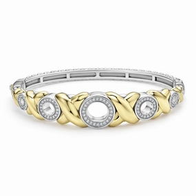 Embrace 18K Gold XO Diamond Bracelet