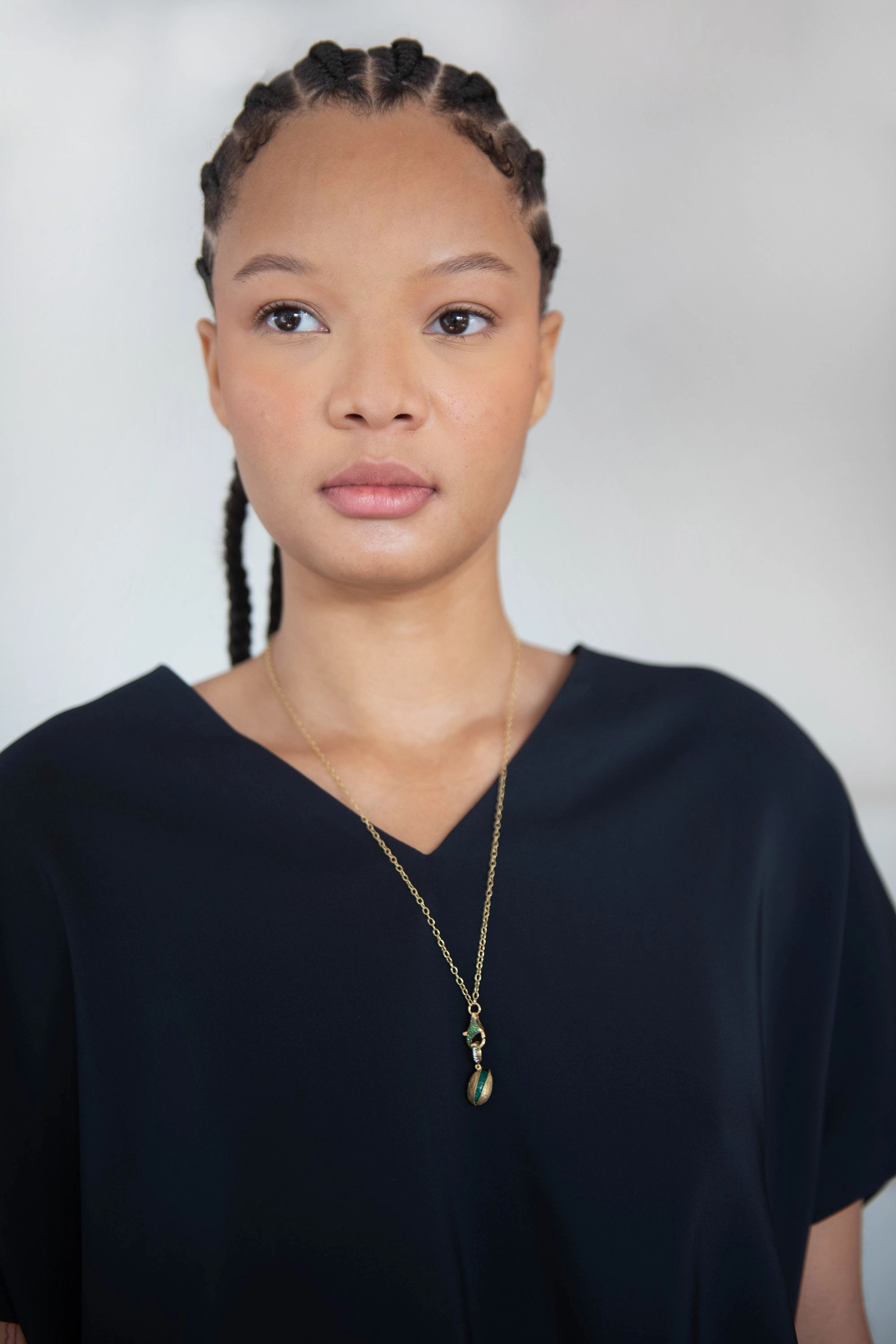 Festok - Pistache Pendant, Yellow Gold
